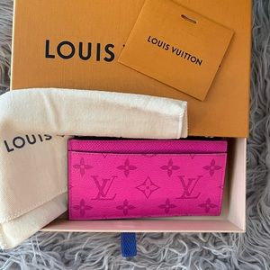 Authentic Louis Vuitton Taigarama Coin Card Holder Hot Pink!